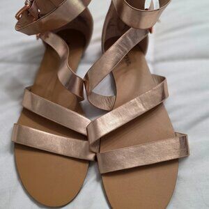 JustFab Women’s Rose Gold Strappy Sandals Size 9